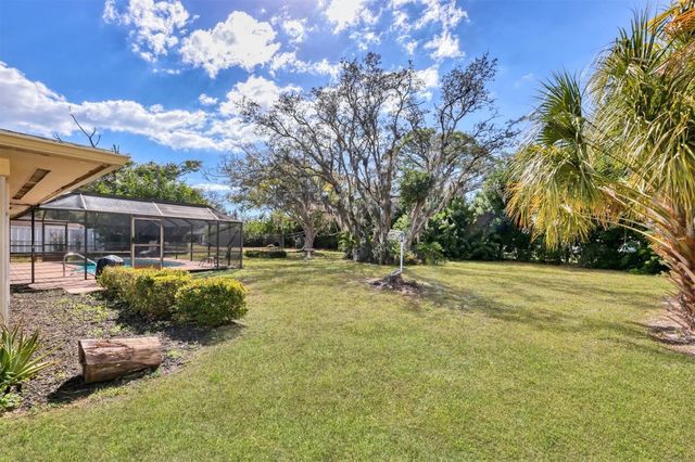 7232 WILLOW STREET, Sarasota, FL 34243