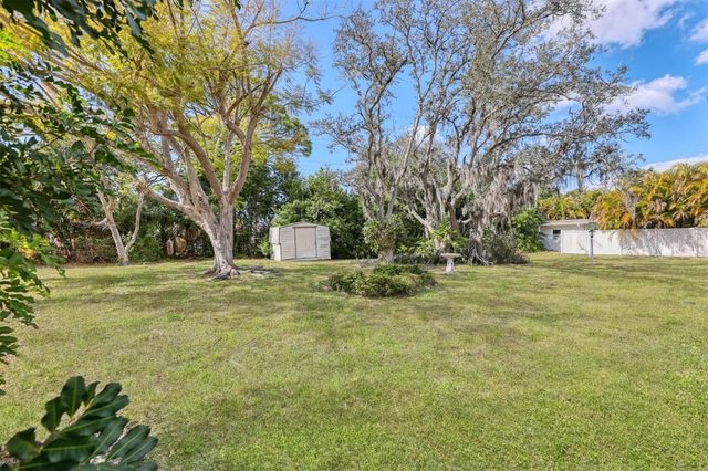 7232 WILLOW STREET, Sarasota, FL 34243