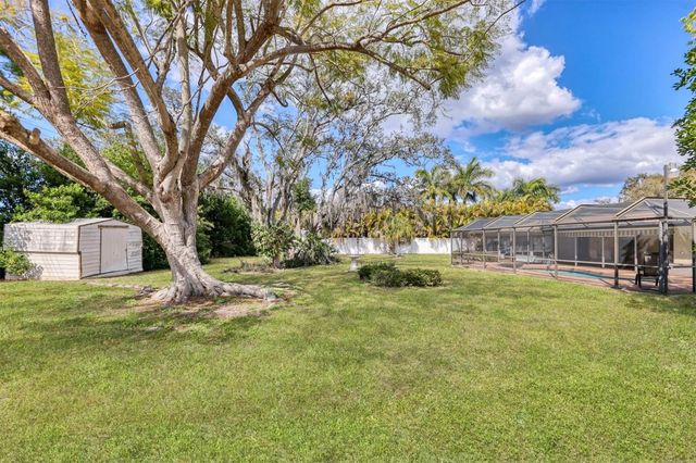 7232 WILLOW STREET, Sarasota, FL 34243