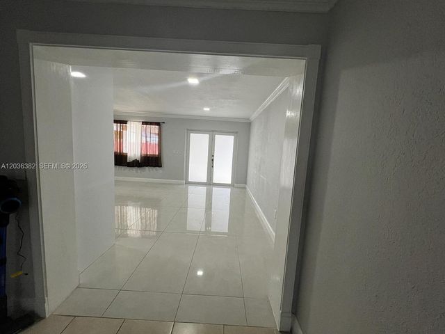1271 W 79th Street, Hialeah, FL 33014