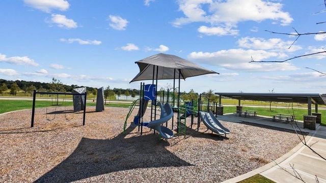 1017 Paddlefish Lane, Alvin, TX 77511