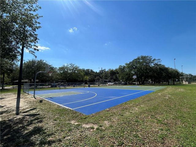 1721 Martin Luther King Jr. Boulevard, Brunswick, GA 31520