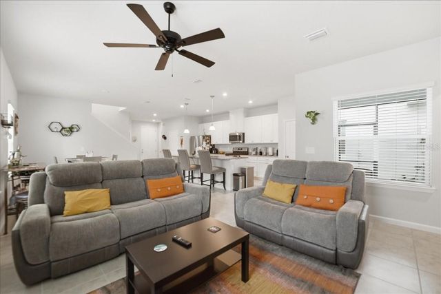 3979 CAPITAL REEF WAY, Apopka, FL 32712