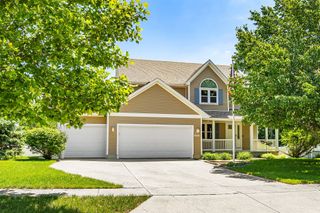 5525 SE 29th Court, Des Moines, IA 50320