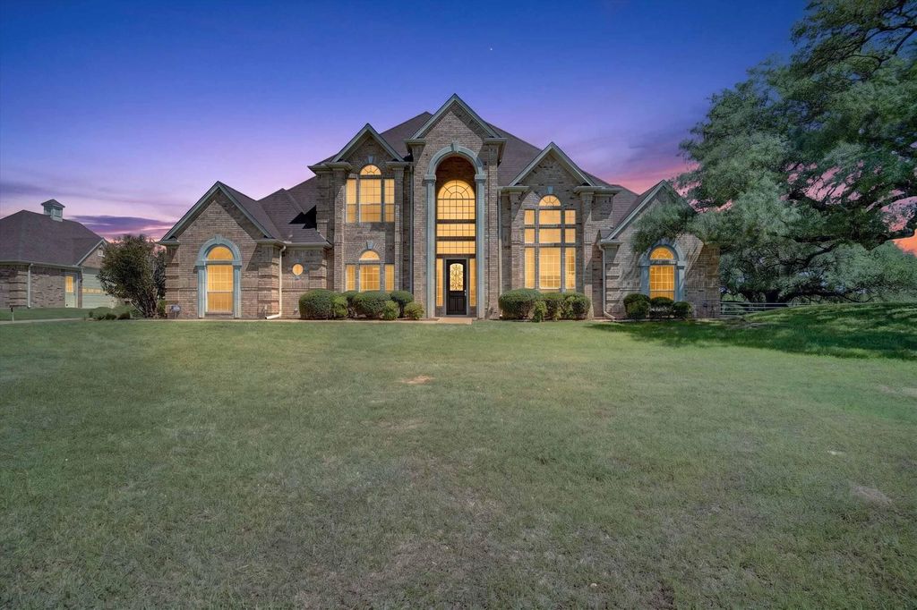 175 N Boyce Lane, Fort Worth, TX 76108