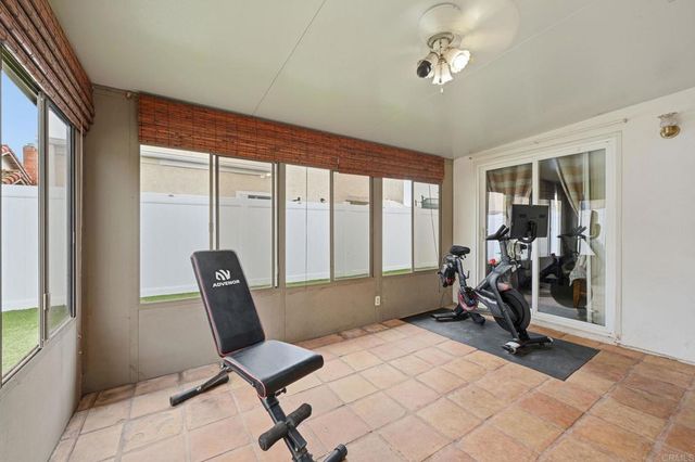 270 Chestnut Way, Oceanside, CA 92057