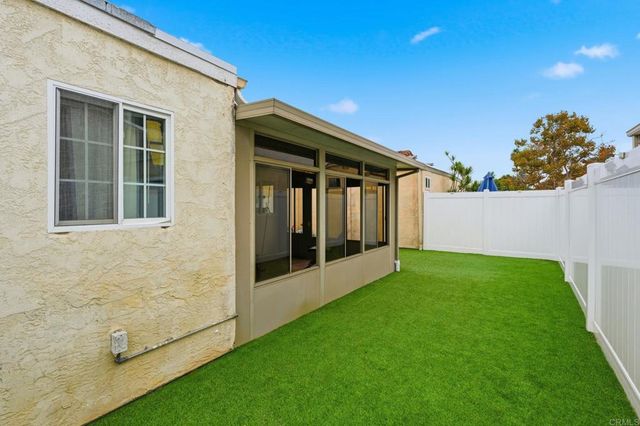 270 Chestnut Way, Oceanside, CA 92057