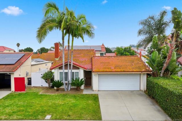 270 Chestnut Way, Oceanside, CA 92057