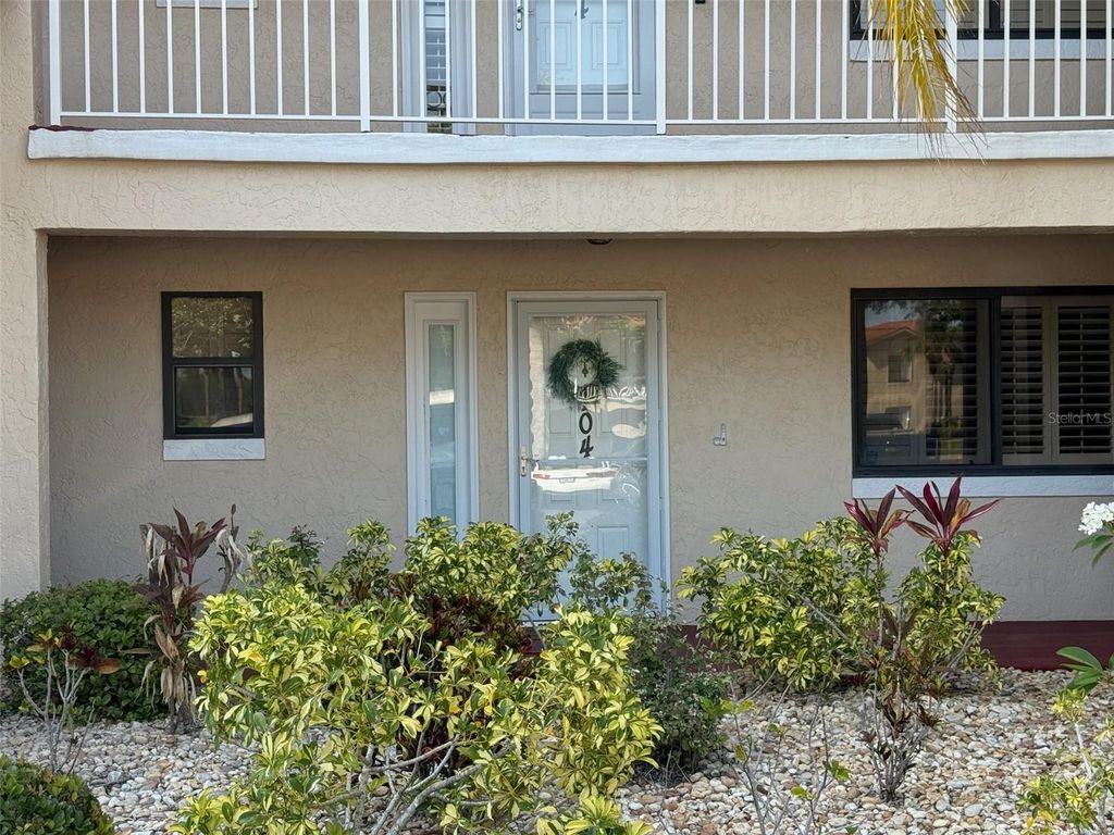 Image 2 of property listing at 460 BOUCHELLE DRIVE 104, New Smyrna Beach, FL 32169