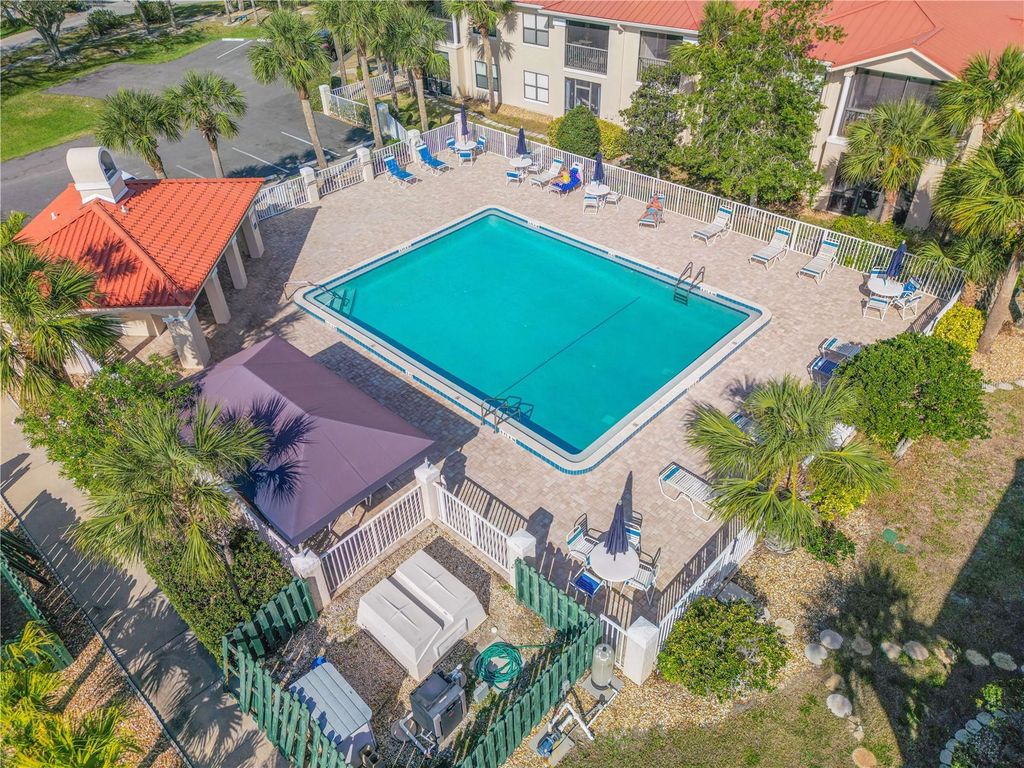 Image 40 of property listing at 460 BOUCHELLE DRIVE 104, New Smyrna Beach, FL 32169