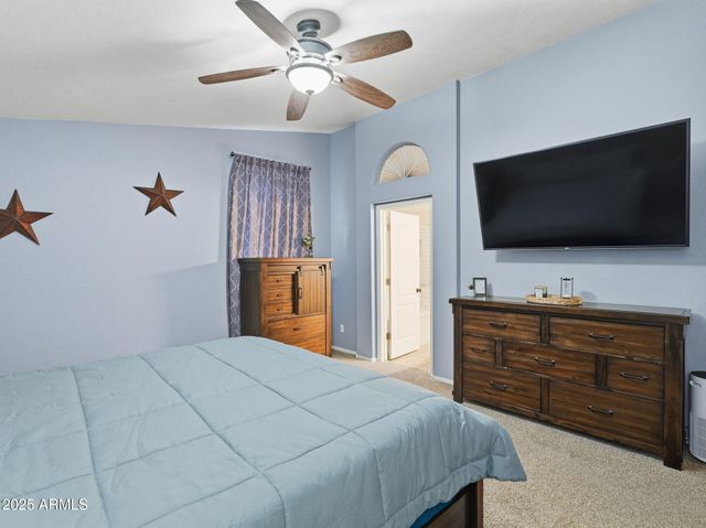 1516 E CHEYENNE Street, Gilbert, AZ 85296