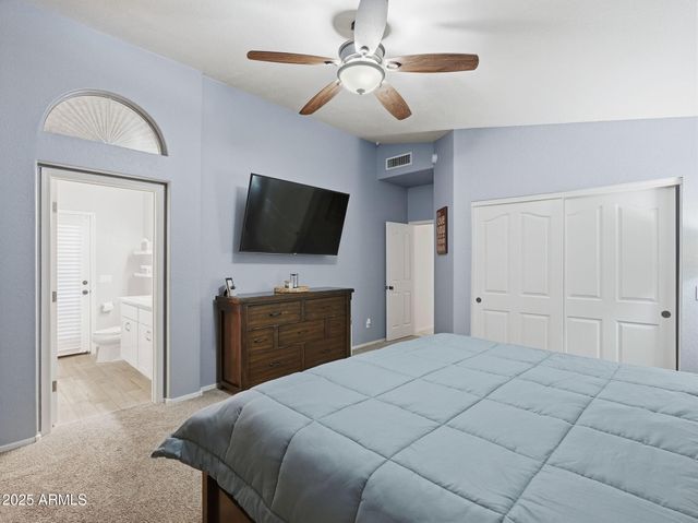 1516 E CHEYENNE Street, Gilbert, AZ 85296