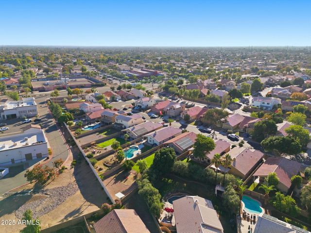 1516 E CHEYENNE Street, Gilbert, AZ 85296