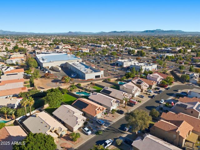 1516 E CHEYENNE Street, Gilbert, AZ 85296