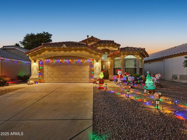 1516 E CHEYENNE Street, Gilbert, AZ 85296