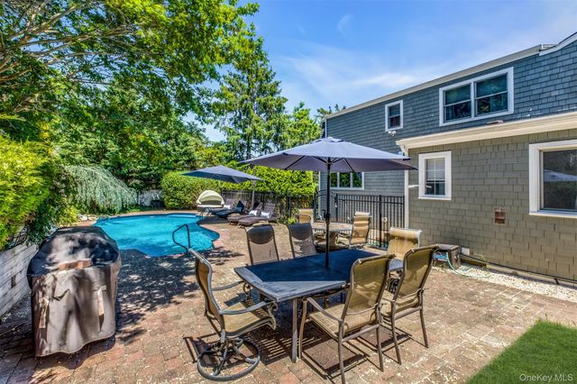 345 Colonial Road, Southold, NY 11971