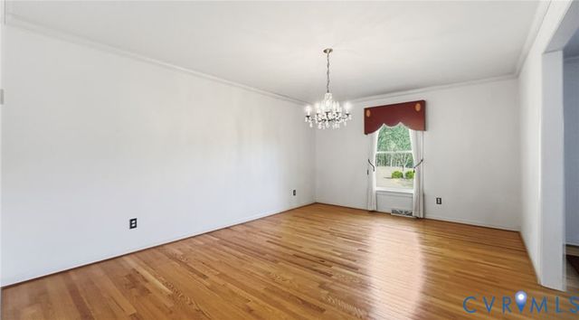 11211 Woodstock Heights Dr, Glen Allen, VA 23059