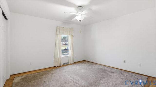 11211 Woodstock Heights Dr, Glen Allen, VA 23059