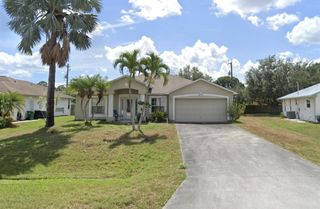 2887 SE Eagle Drive, Port St Lucie, FL 34984