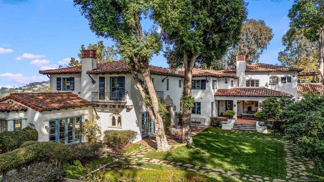 1205 Muirlands Dr, La Jolla, CA 92037