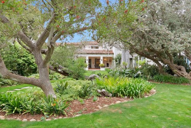 1205 Muirlands Dr, La Jolla, CA 92037