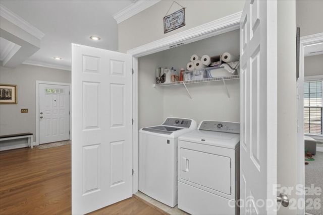 1047 Curry Way, Matthews, NC 28104