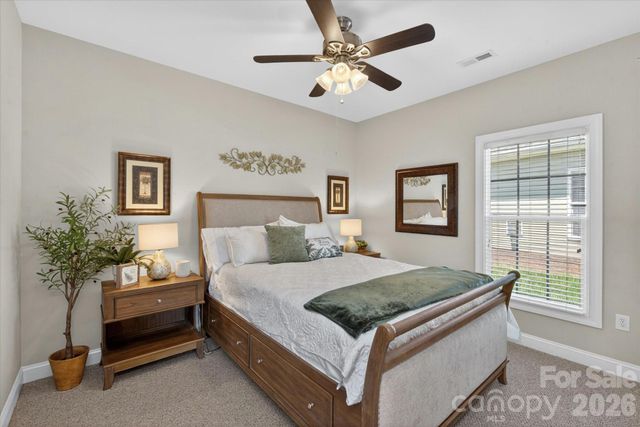 1047 Curry Way, Matthews, NC 28104