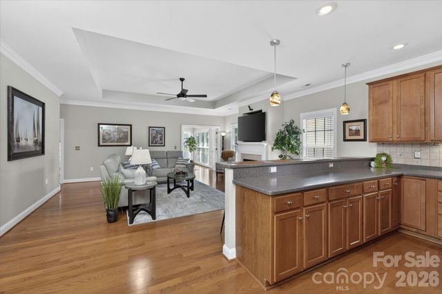 1047 Curry Way, Matthews, NC 28104