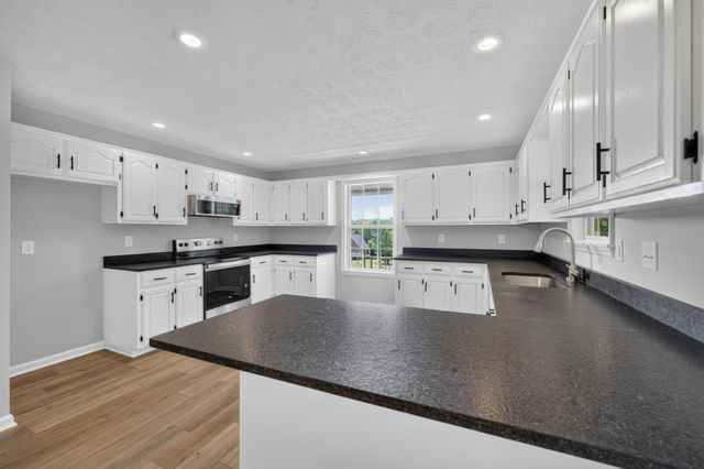 114 Tom Beasley Rd, Westmoreland, TN 37186