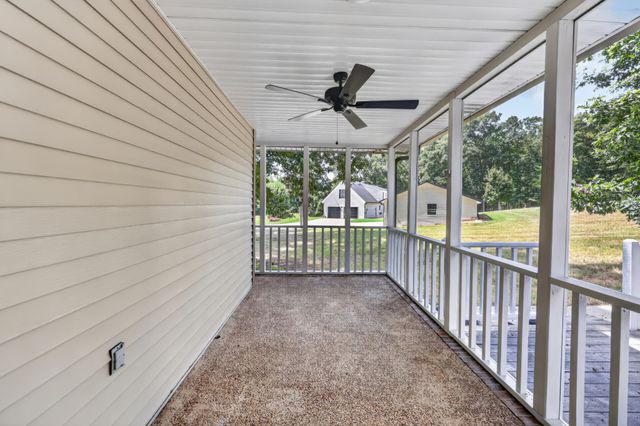 114 Tom Beasley Rd, Westmoreland, TN 37186