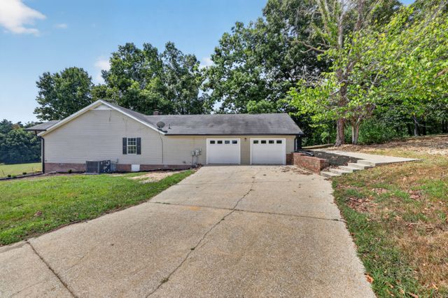 114 Tom Beasley Rd, Westmoreland, TN 37186