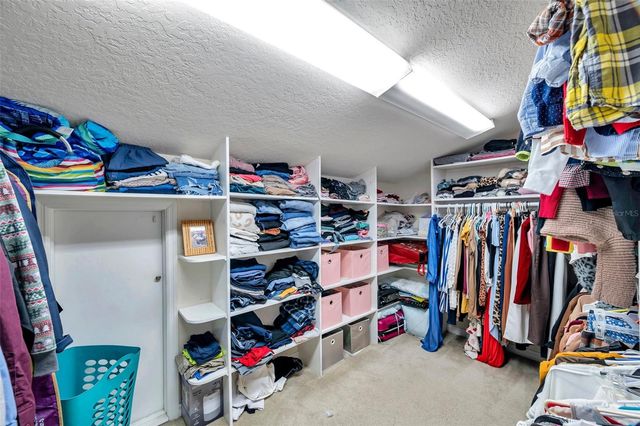 4934 UMBER WAY S, Tampa, FL 33624