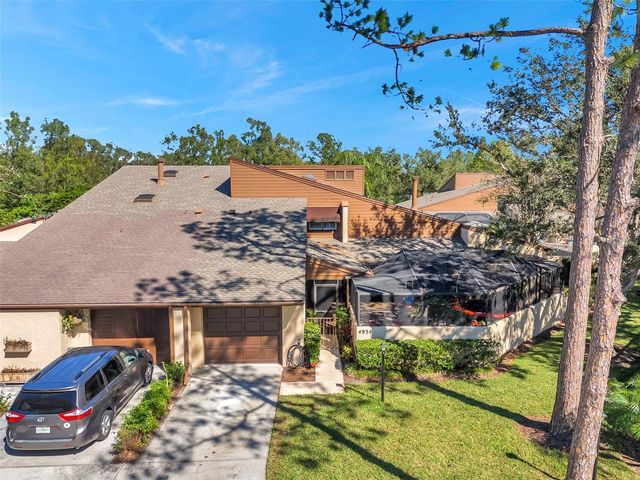 4934 UMBER WAY S, Tampa, FL 33624