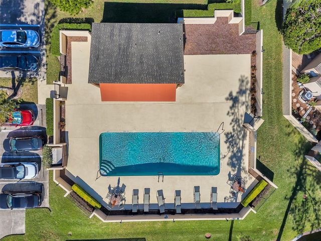 4934 UMBER WAY S, Tampa, FL 33624