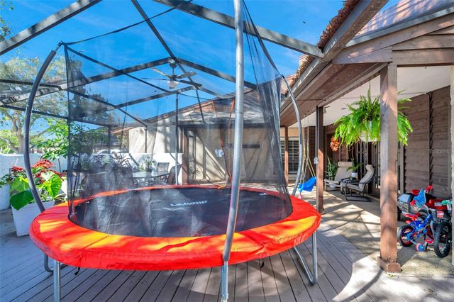 4934 UMBER WAY S, Tampa, FL 33624