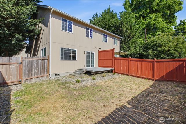 2013 Bush Avenue NW, Olympia, WA 98502