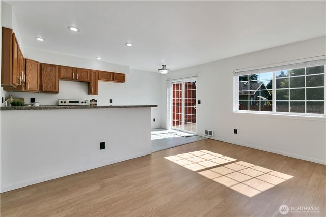 2013 Bush Avenue NW, Olympia, WA 98502