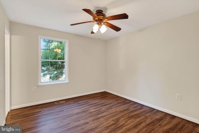 806 CATTAIL LN NE, Leesburg, VA 20176