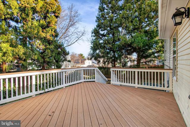 806 CATTAIL LN NE, Leesburg, VA 20176