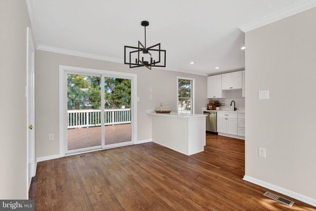 806 CATTAIL LN NE, Leesburg, VA 20176