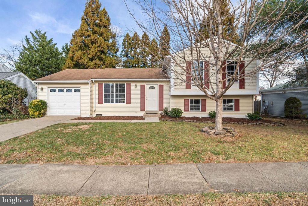 806 CATTAIL LN NE, Leesburg, VA 20176