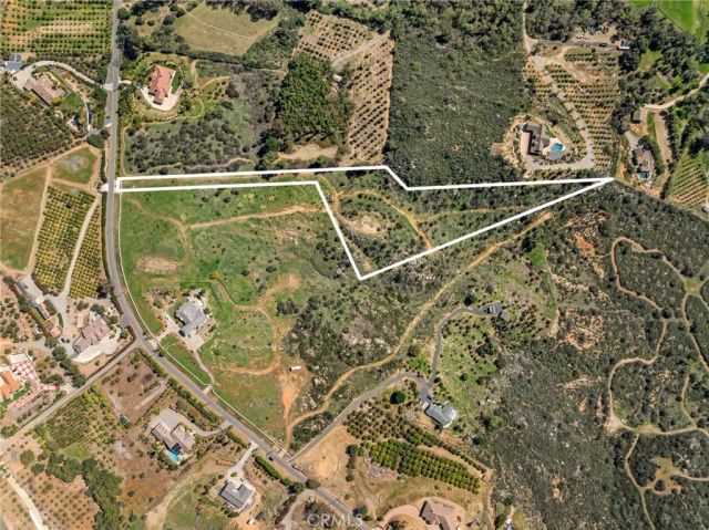 2 Las Palmeras, Temecula, CA 92590