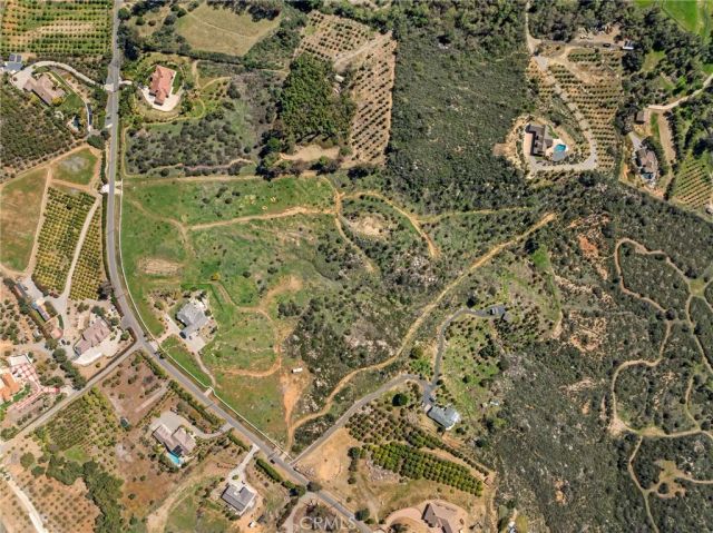 2 Las Palmeras, Temecula, CA 92590