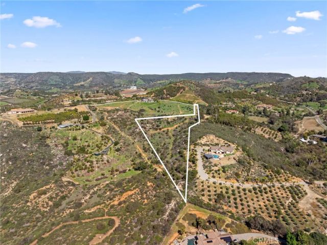 2 Las Palmeras, Temecula, CA 92590