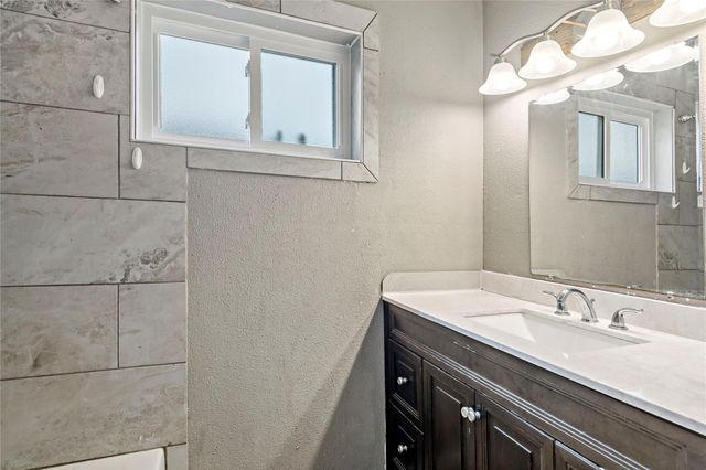 12015 Pompton Drive, Houston, TX 77089