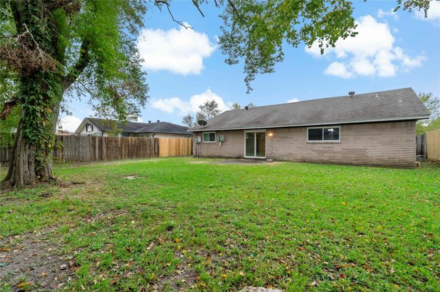 12015 Pompton Drive, Houston, TX 77089