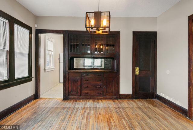 3251 Knox Avenue N, Minneapolis, MN 55412