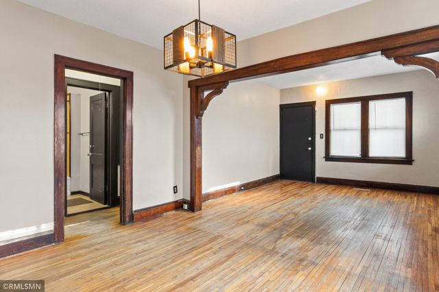 3251 Knox Avenue N, Minneapolis, MN 55412