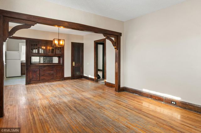 3251 Knox Avenue N, Minneapolis, MN 55412