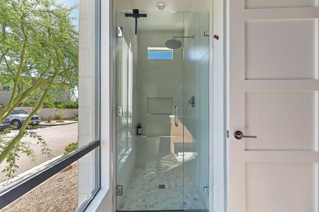 125 Blue Moon Drive, Palm Springs, CA 92262